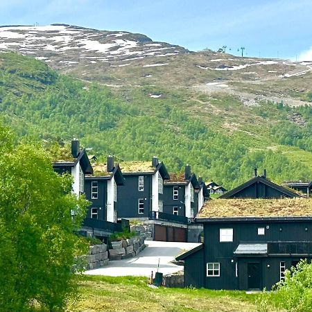 Lovise Mountain Apartment Stranda  Eksteriør billede